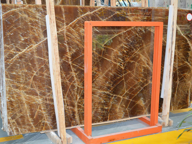 Chinese crystal golden brown veins marble slab