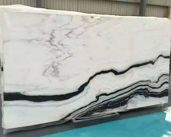 China white marble slab with black wavy grain