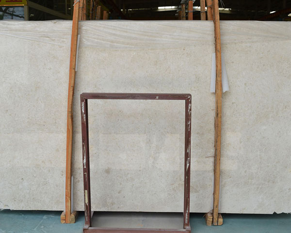 Moonlight cream beige marble slab from Spain