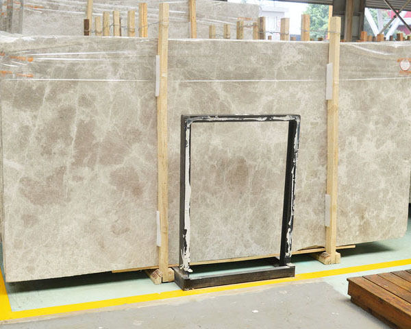 Natural light color hoar white emperador marble slab