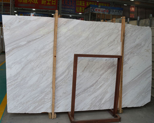 Old quarry wavy grain volakas white marble slab